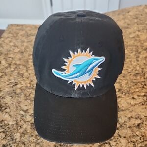 Dolphins Hat‎